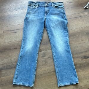 Lucky Brand Classic Jeans ! Size 14/32